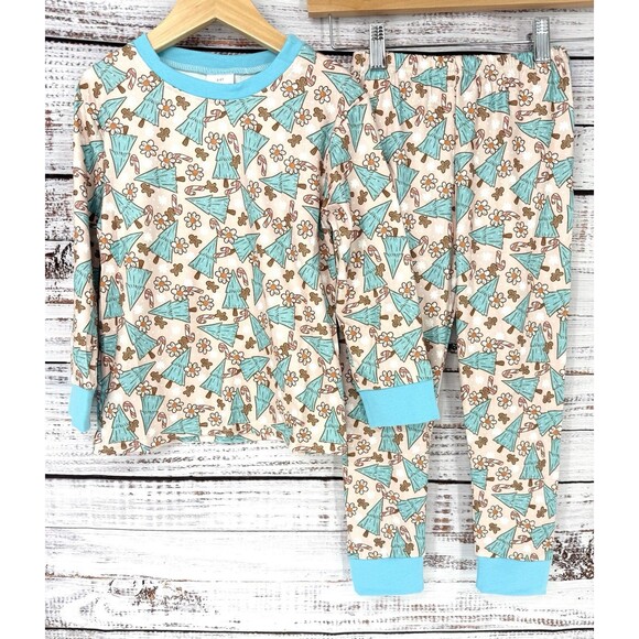 Boutique Girls Tree Holiday Christmas Neutral Pajama Set Size 5-6 Blue - Picture 1 of 3